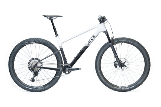 Complete Bike ARC8 Evolve HT Black/White